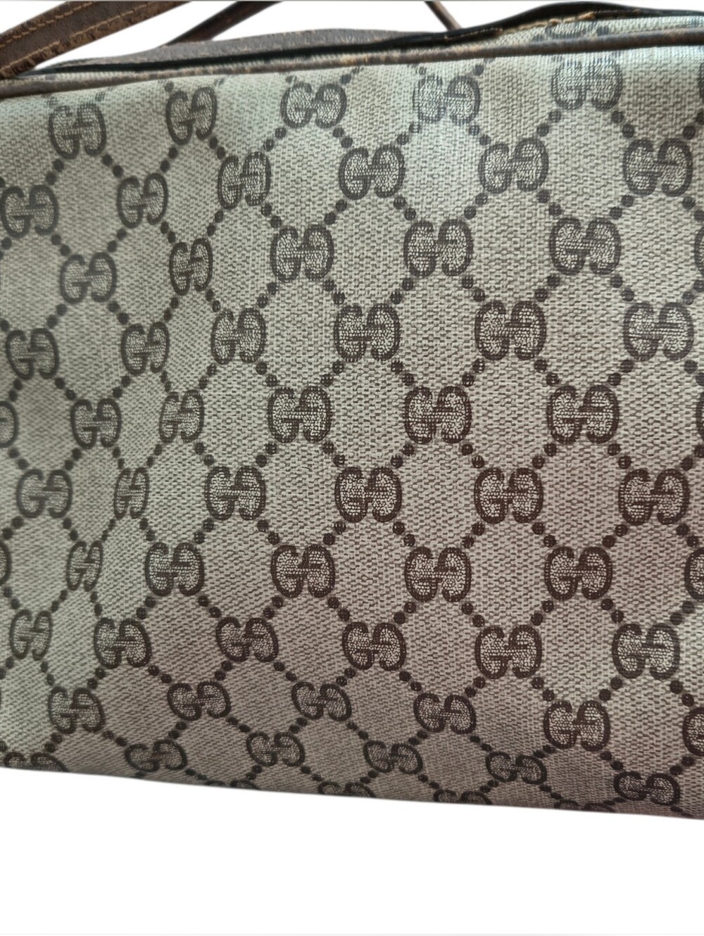 Gucci Beige and Brown GG Monogram Messenger Bag - Picture 2 of 13